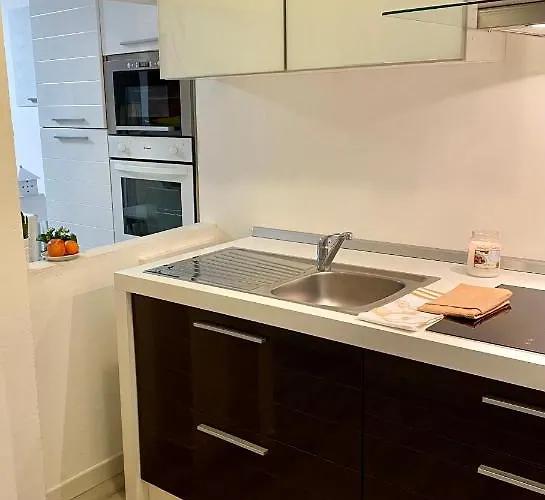 La Piazzetta * コマッキオ