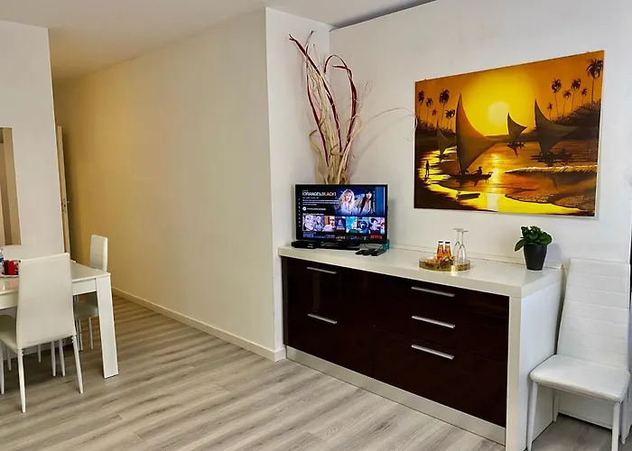 La Piazzetta コマッキオ